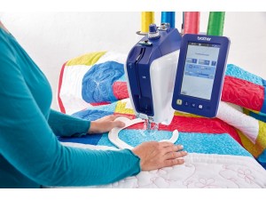 Masina de brodat Brother VR