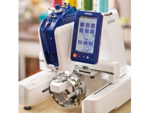 Masina de brodat Brother VR