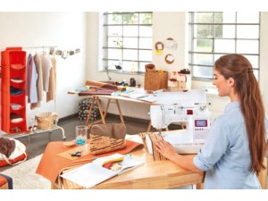 Masina de cusut Brother F400