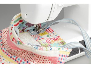 Masina de cusut Brother HF37