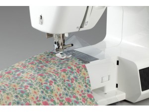 Masina de cusut Brother HF37