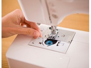 Masina de cusut Brother KE20