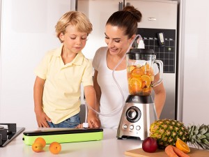 Pachet blender Laica XPro cu mixare in vid si aparat de vidat VT3104